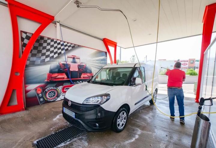Equipement station de lavage